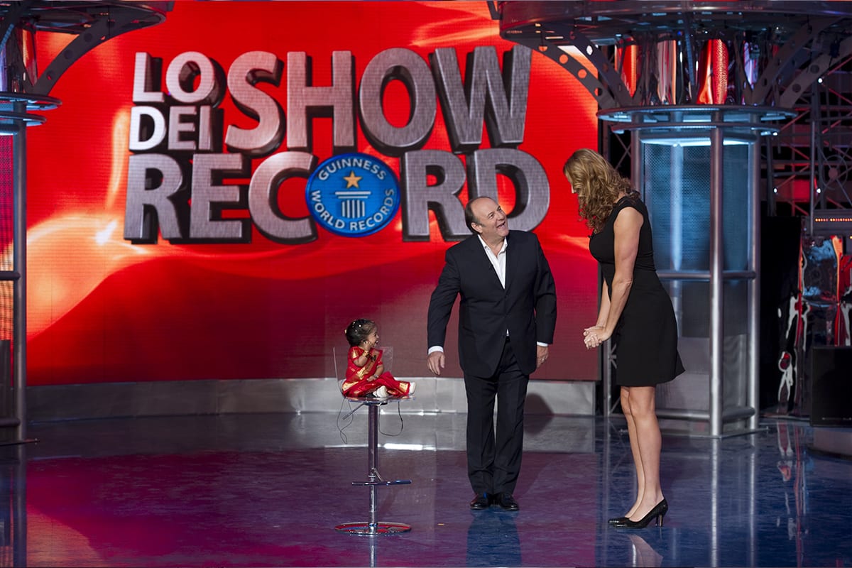 Live 21 luglio 2020: Lo Show dei Record (2015), Prima puntata