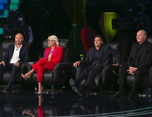 Live 10 ottobre 2020 · Tu si que vales 2020, quinta puntata. Con Belen Rodriguez, Martin Castrogiovanni e Alessio Sakara, su Canale5