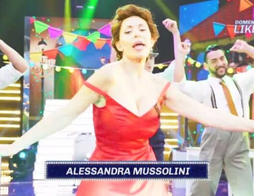Stasera Alessandra Mussolini sarà a Live #noneladurso: annuncerà un cambiamento, basta politica e futuro in tv?