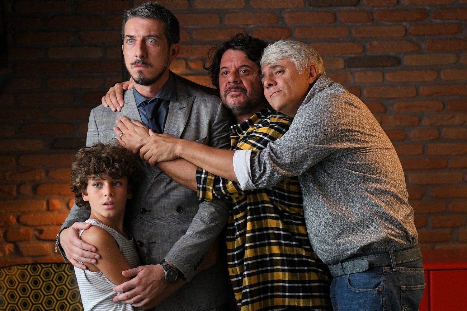 CinemaTivu: Modalità Aereo (Ita 2019), con Lillo, Paolo Ruffini, Violante Placido, un film diretto da Fausto Brizzi, in prima tv free su RaiUno