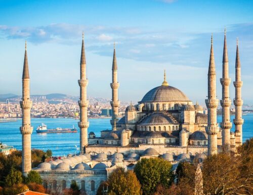Città Segrete: Istanbul, con #CorradoAugias su RaiTre. Alla scoperta della città a cavallo tra due mondi, perennemente sospesa tra Asia e Europa