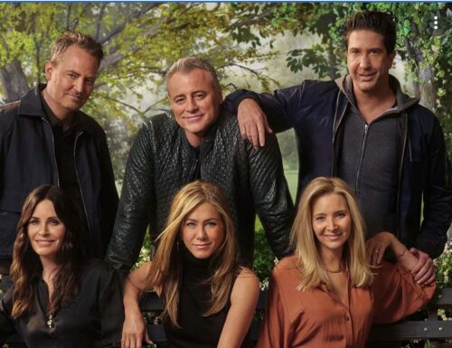 Arriva su Tv8 Friends: The Reunion, con Jennifer Aniston, Courteney Cox, Lisa Kudrow, Matt LeBlanc, Matthew Perry e David Schwimmer