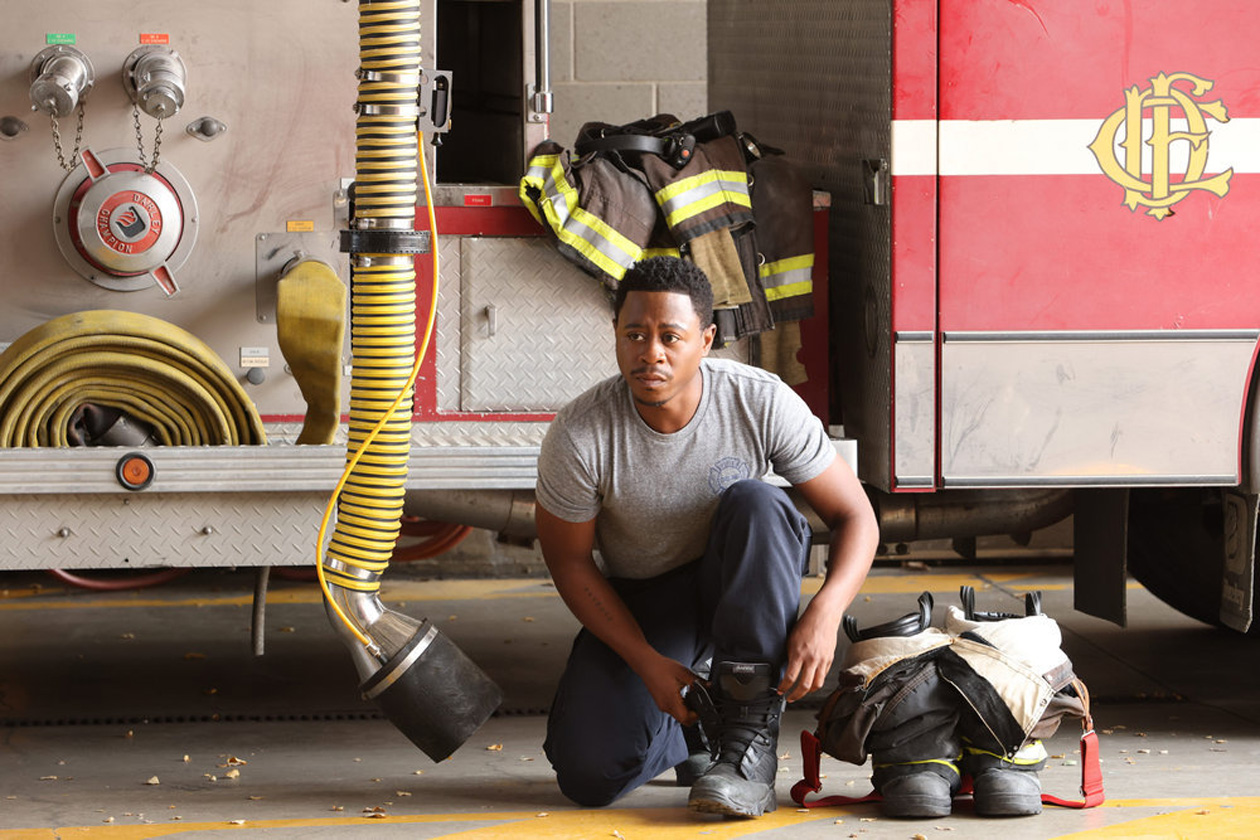 SerieTivu: Chicago Fire 10 primo appuntamento. Tornano i pompieri e i paramedici del Chicago Fire Department, in prima tv free su Italia1