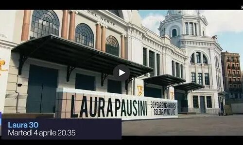 Stasera su #Rai1 in onda #Laura30, un appuntamento speciale dedicato a Laura Pausini